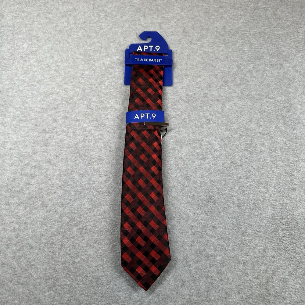 Apt. 9 Tie & Tie Bar Set Black Red Plaid Silver‎ Bar NWT